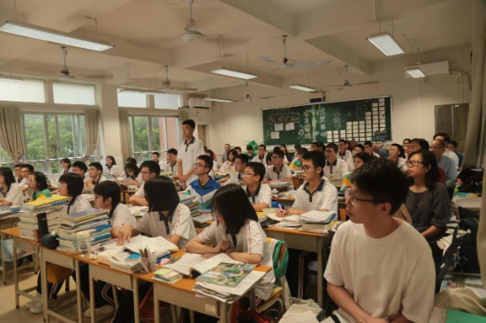 聚焦“雙新”理念，推動(dòng)校本教研4.jpg