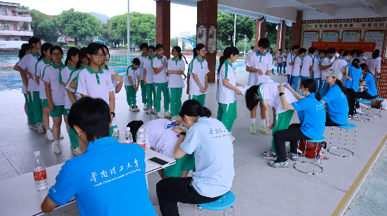 d8fa1a07596d65b74016edac88b4fc9.jpg